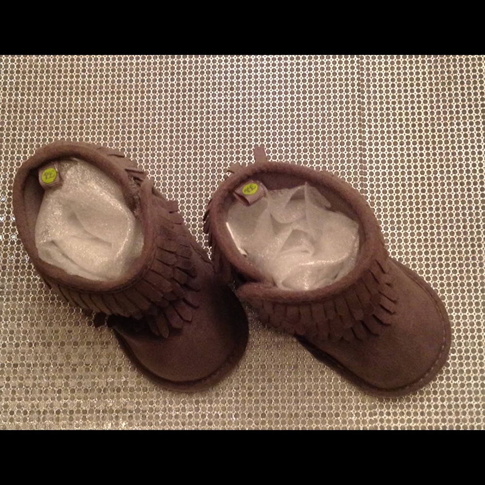 Infant boots